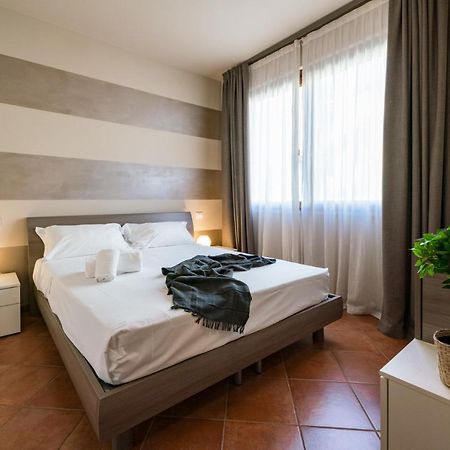 Sirmione Suite Private Terrace Exterior photo