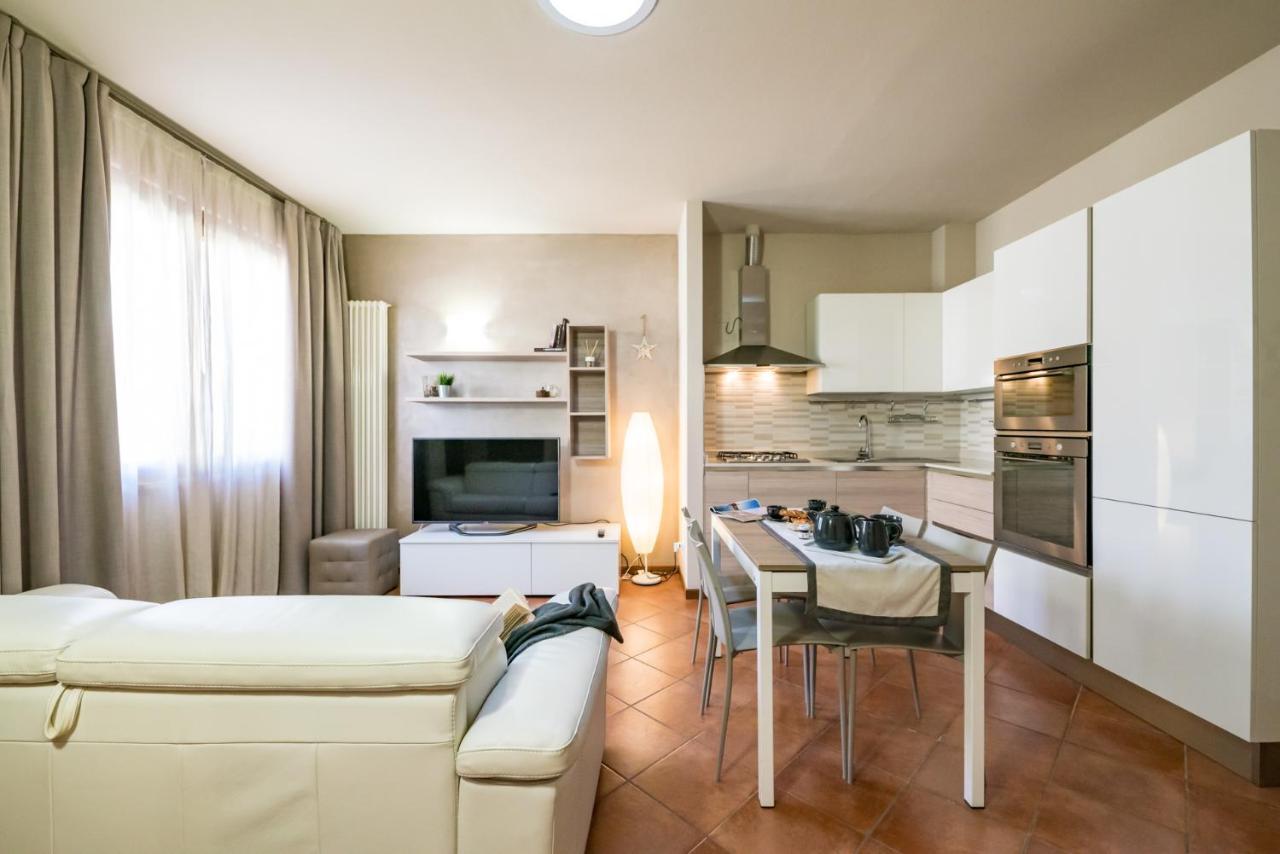Sirmione Suite Private Terrace Exterior photo